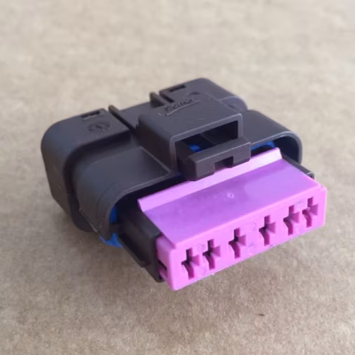 1355206-1 Jun-Pow-Tim Gold Plating Auto Cable Wire Terminal Connector